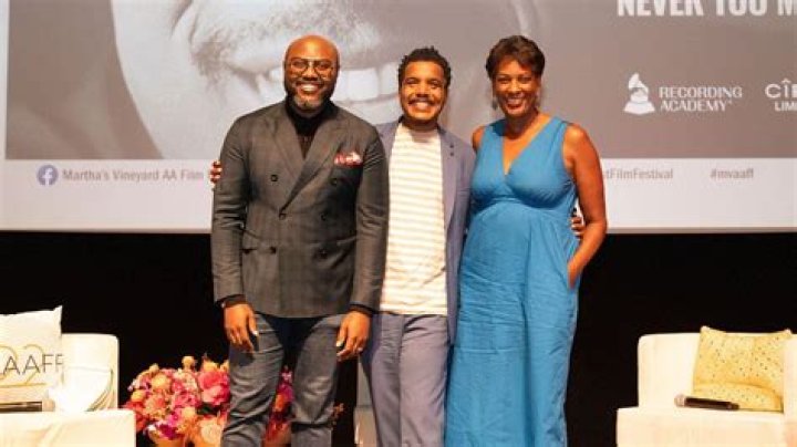 Did Luther Vandross Have Kids? Uncovering the Truth About the Legendary Singer's Family Life