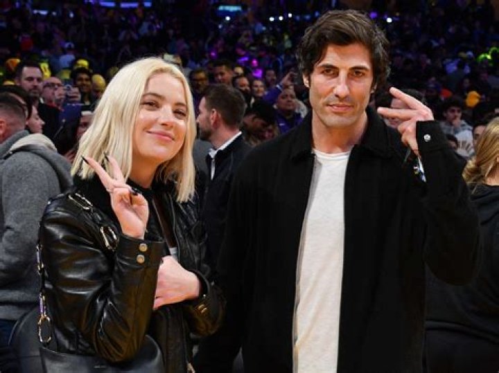 Liam Gallagher's Partner: A Comprehensive Look at His Love Life and Relationships