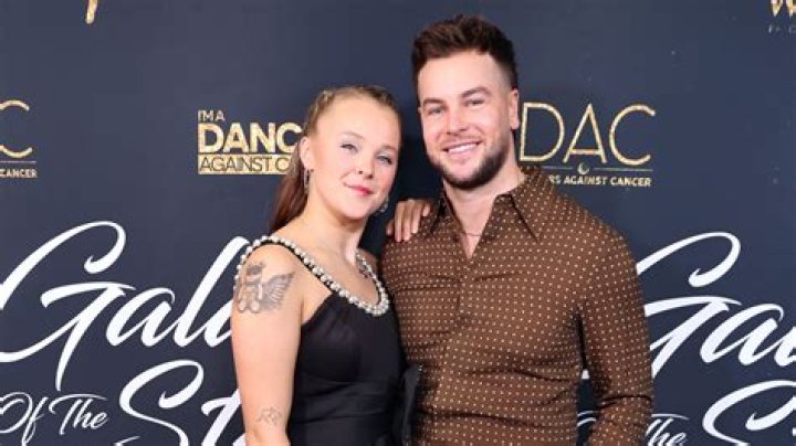 Who Did JoJo Siwa Vote For? Unveiling the Star's Political Preferences